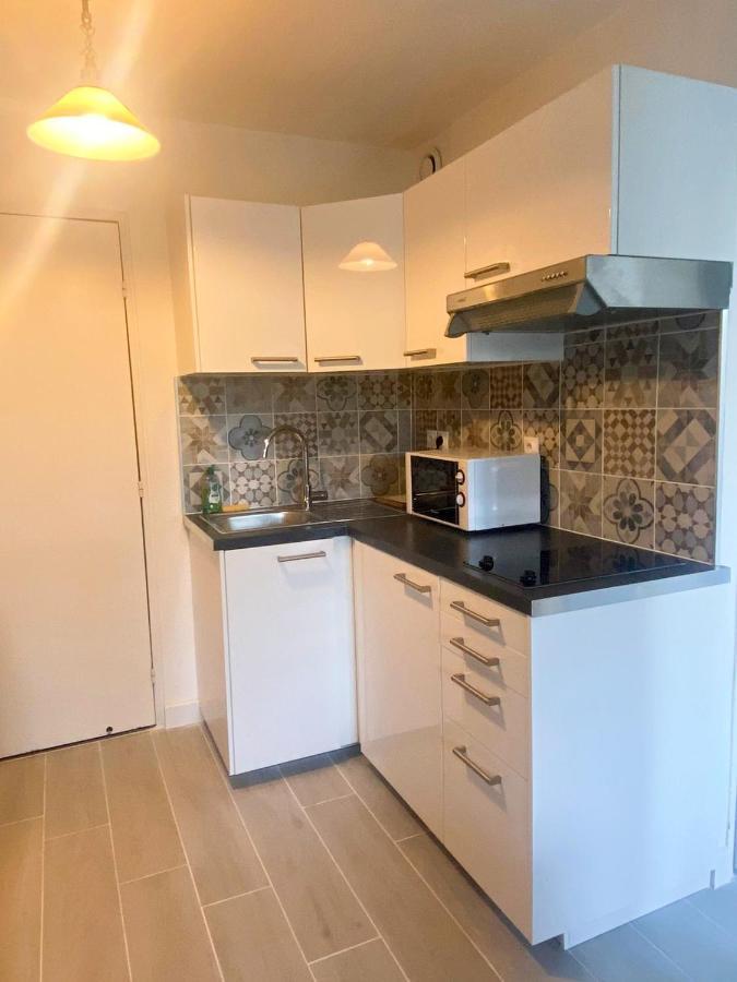 Appartement Frejus Avec Jardin, Piscine, Plage, Tennis Экстерьер фото